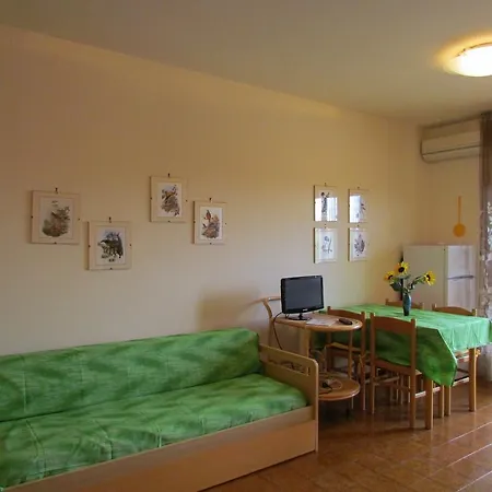 أبارتامينتي فالبيلا 3*