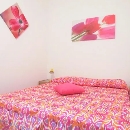 Valbella Aparthotel 3*