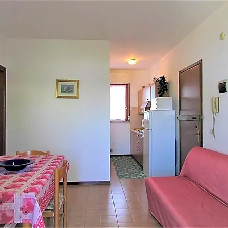Aparthotel Valbella - With Pool