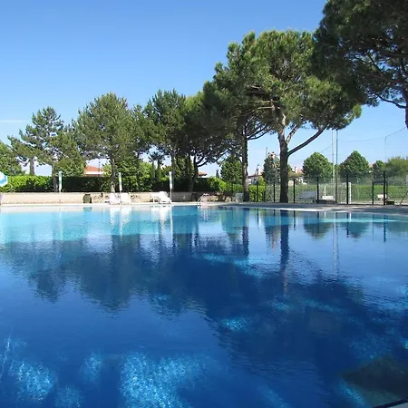 Valbella Apartahotel 3*