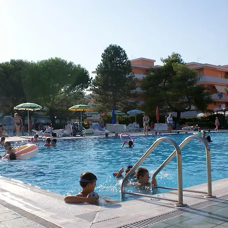 Valbella Hotel apartamentowy Bibione